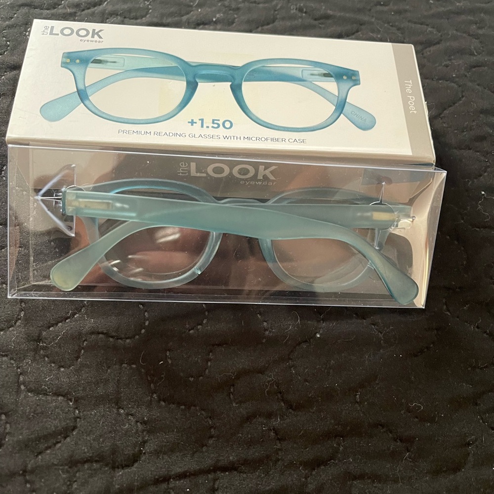 Reading Glasses - image 3